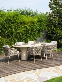 4 Seasons Outdoor Beverly tuinset met Hampton tafel 240 cm LoungestoelTuinstoel   beige weerbestendig