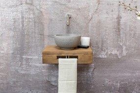 Saniclear Seba fonteinset met bruin eiken plank, grijze terrazzo waskom en chromen kraan voor in het toilet