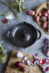 Staub Specialities Kippenbrader 24 cm, Zwart - Specialities - Staub