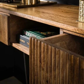 Houten Sidetable Met Ribbels - 110 X 40cm.