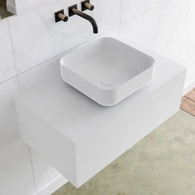 Zaro Lagom volledig naadloos solid surface onderkast met topblad 80cm mat wit met 1 lades Push tot open. Compleet met solid surface opzetkom met 0 kraangat(en)