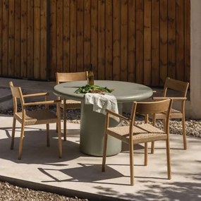 Set Van Een Ronde Tafel Van 120 Cm In Namara-cement En 4 Tuinstoelen Met Armleuningen In Mara-eikenhout Wawrzyn Szlachetny - Sklum