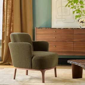Fauteuil van notenhout en bouclé Jabote