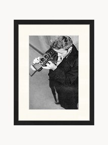 Ingelijste foto James Dean with Camera