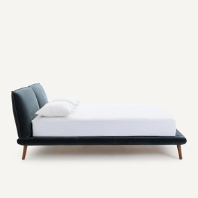 Bed in fluweel met lattenbodem, Aurore design E. Gallina