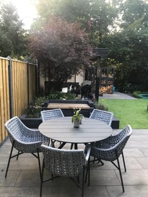 Manifesto Sora dining tuintafel ø 127cm (h:75cm)