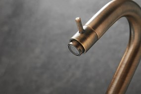 Saniclear Antique gebogen fonteinkraan verouderd messing