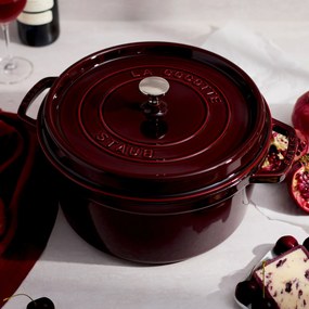Staub La Cocotte Cocotte 28 cm / 6,75 l, Rond, Grenadine rood - La Cocotte - Staub