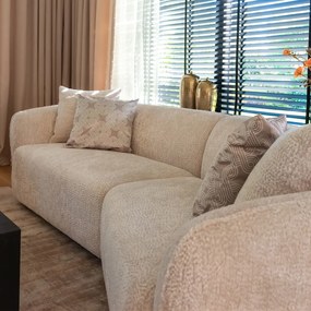 Richmond Interiors Armand Creme Design Bank Met Kink