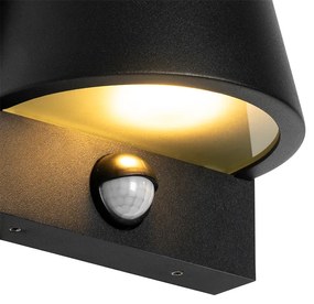 Buiten wandlamp zwart IP44 met bewegingsmelder - Femke Industriele / Industrie / Industrial GU10 IP44 Buitenverlichting rond