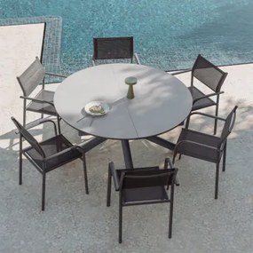 Begur Uitschuifbare Aluminium Tuintafel 145-200x145 Cm En 6 Stapelbare Tuinstoelen Met Armleuningen In Aluminium Olenia Grijs – Grafiet - Sklum