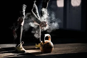 Foto Gym fitness workout: Man ready to, ilbusca