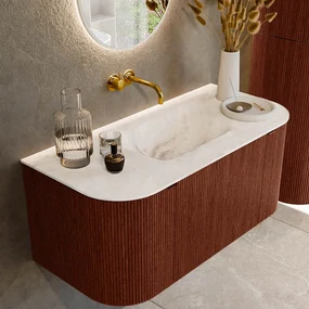 Mondiaz Kurve-dlux 100cm badmeubel ronding links/rechts ruby met 1 lade en 2 deuren en wastafel grunne midden zonder kraangat frappe