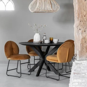 Ronde Eettafel Zwart Teakhout 130 Cm - 130 X 130cm.