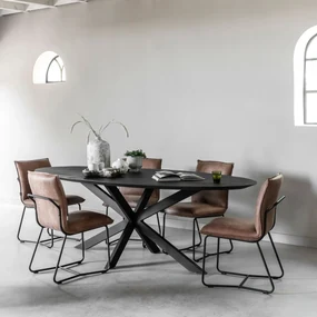 Ovale Eettafel Zwart Teakhout 280 Cm - 280 X 120cm.
