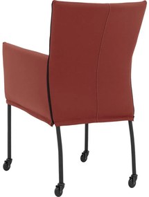 Goossens Eetkamerstoel Funk Zwarte Poten rood leer met armleuning en Zwart skater wiel met zwarte kapmet wielen, modern design